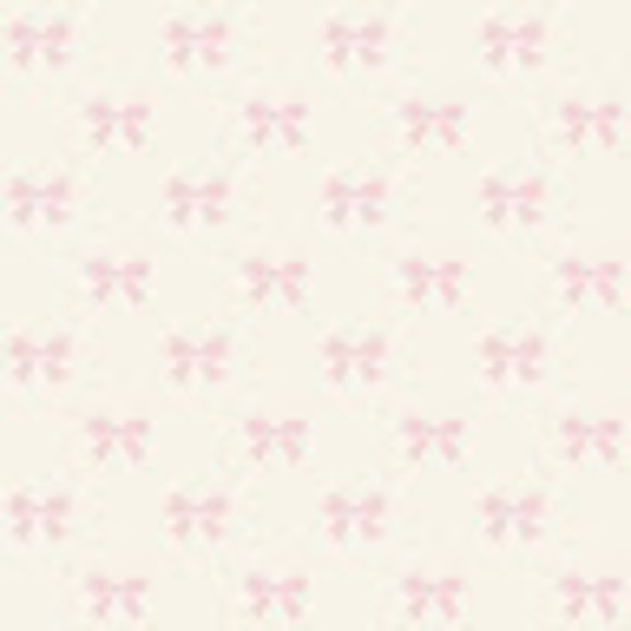 Meet your Posher, Emily - Picture 1 of 1